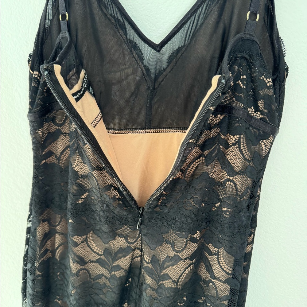 Guess black and nude lace mini dress - size Small - Picture 6 of 8